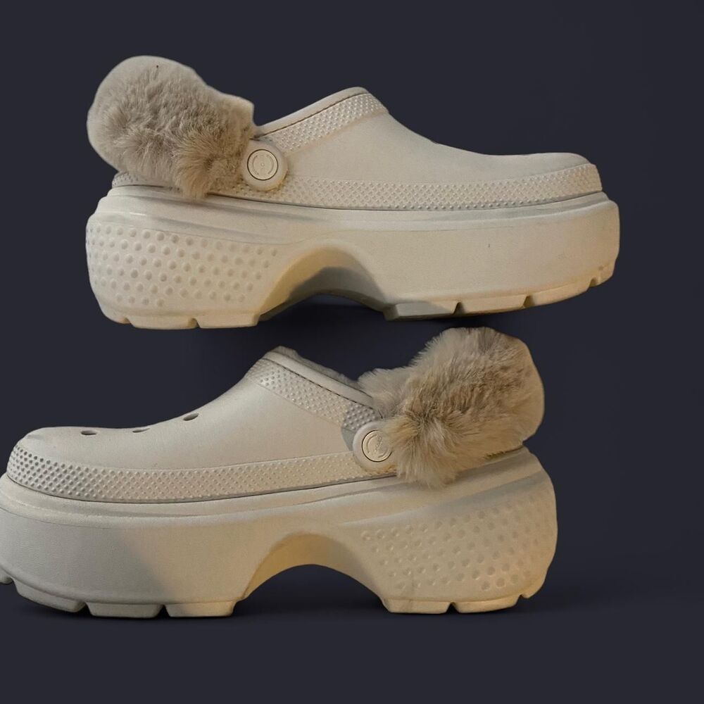 Crocs Women's Cream and White Clogs